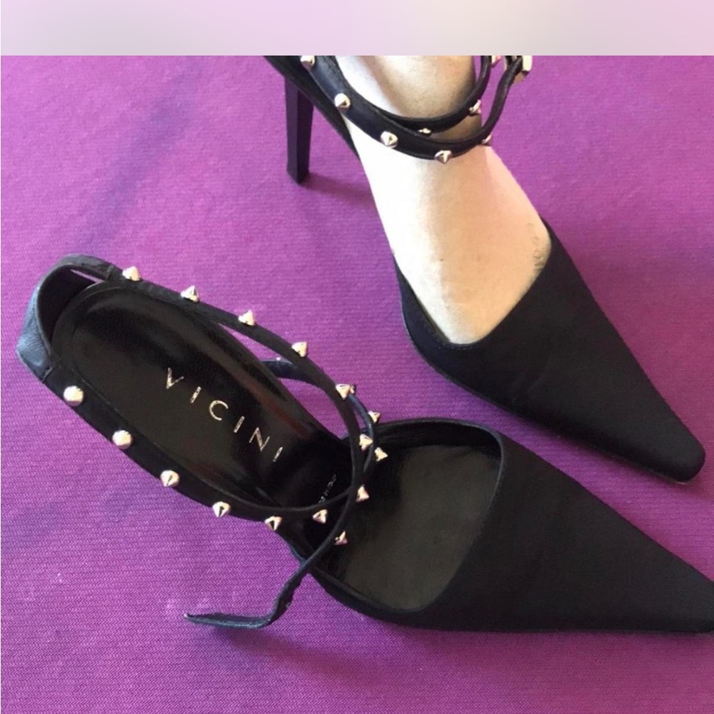 Vicini Giuseppe Zanotti Black Studded Pointed Toe Heels